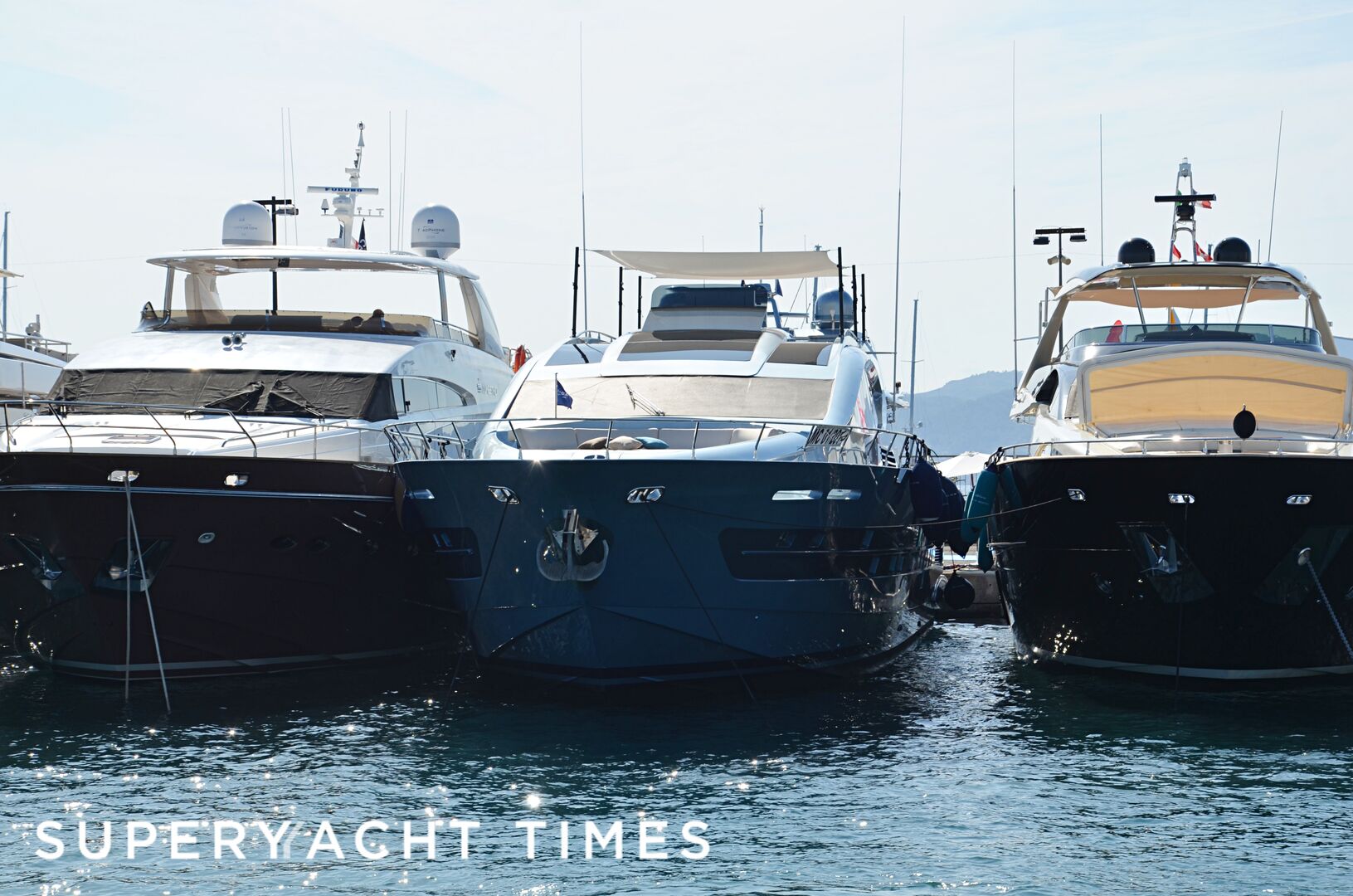 Cerri 102/04 yacht in Port Canto 