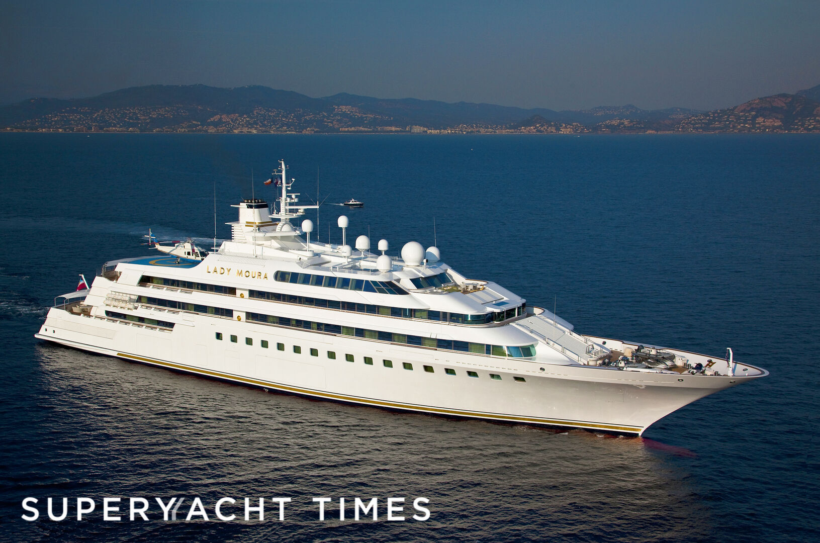 Lady Moura yacht