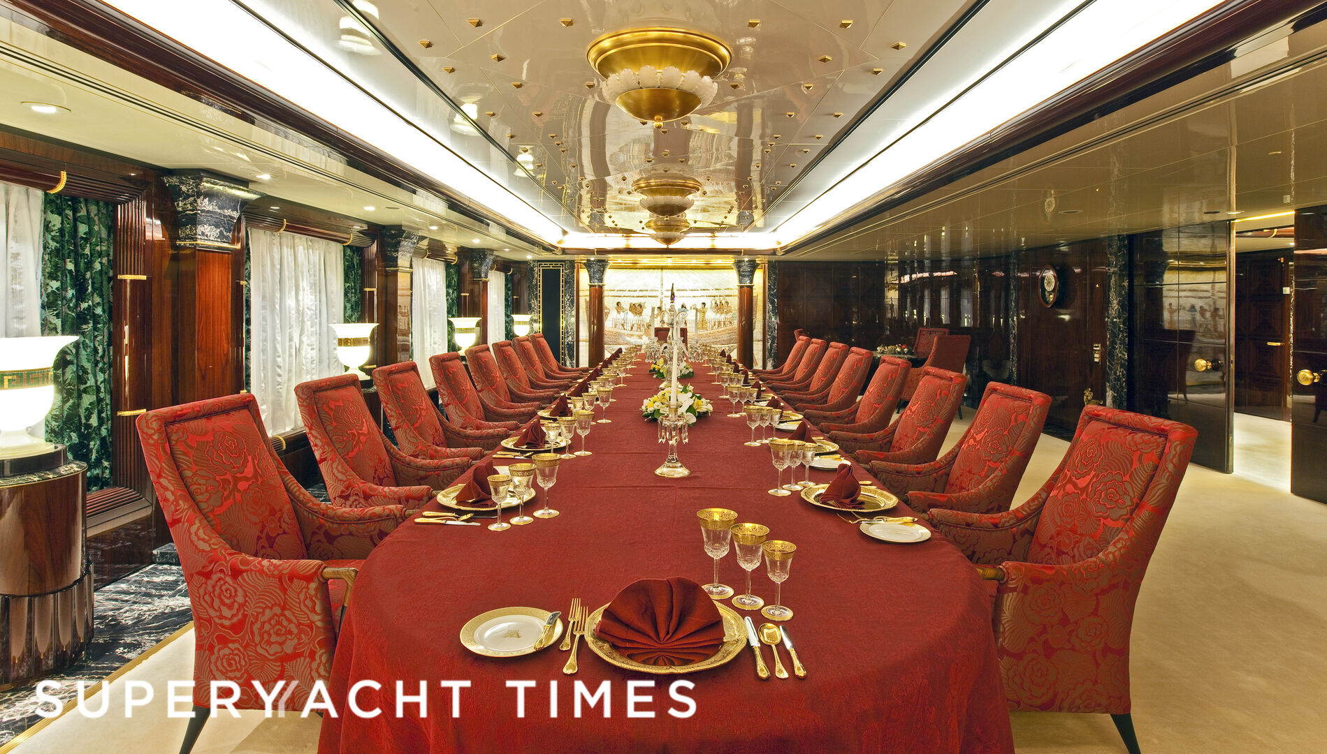 Lady Moura yacht dining room