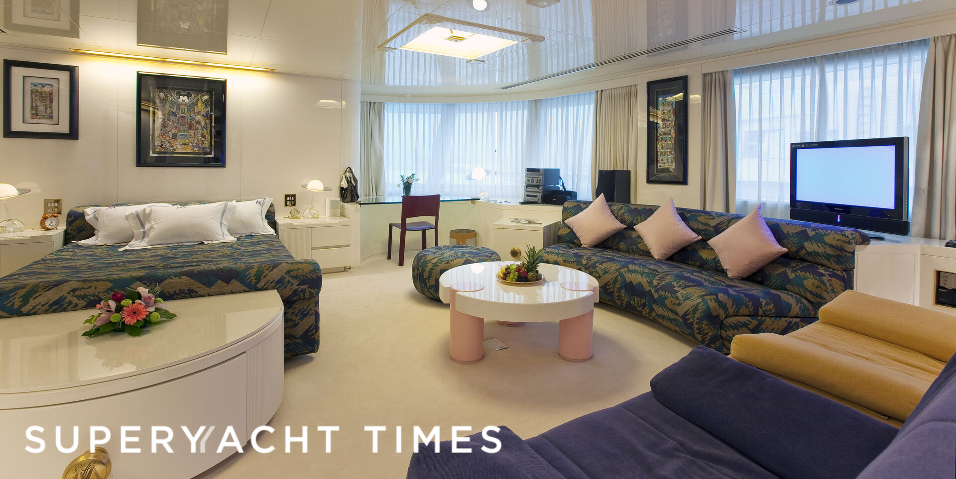 Lady Moura yacht stateroom