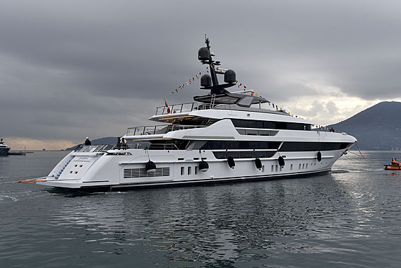 Fourth Sanlorenzo 52 Steel Lady Lena delivered