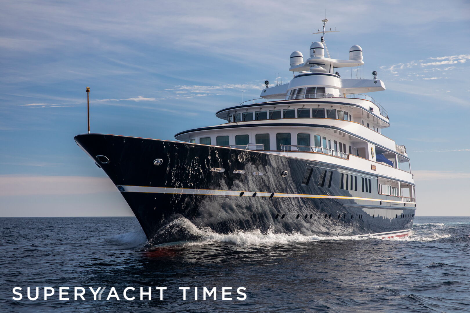 Leander G yacht cruising