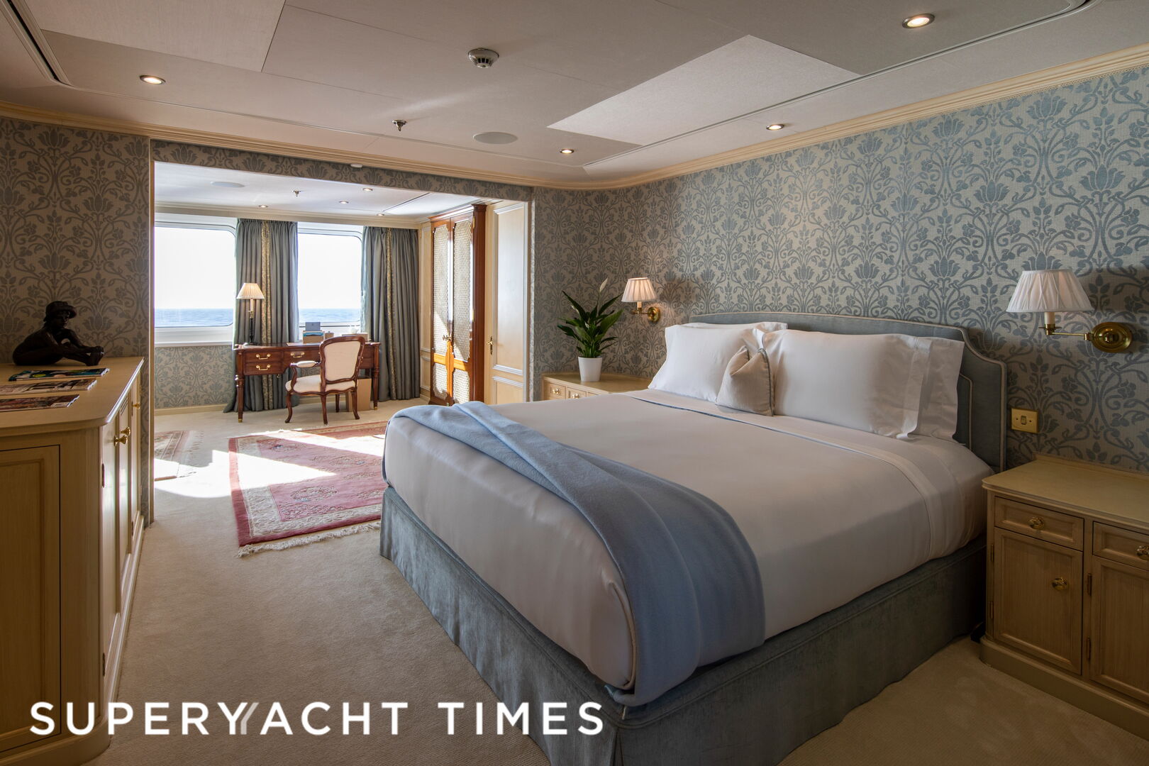 Leander G yacht interior