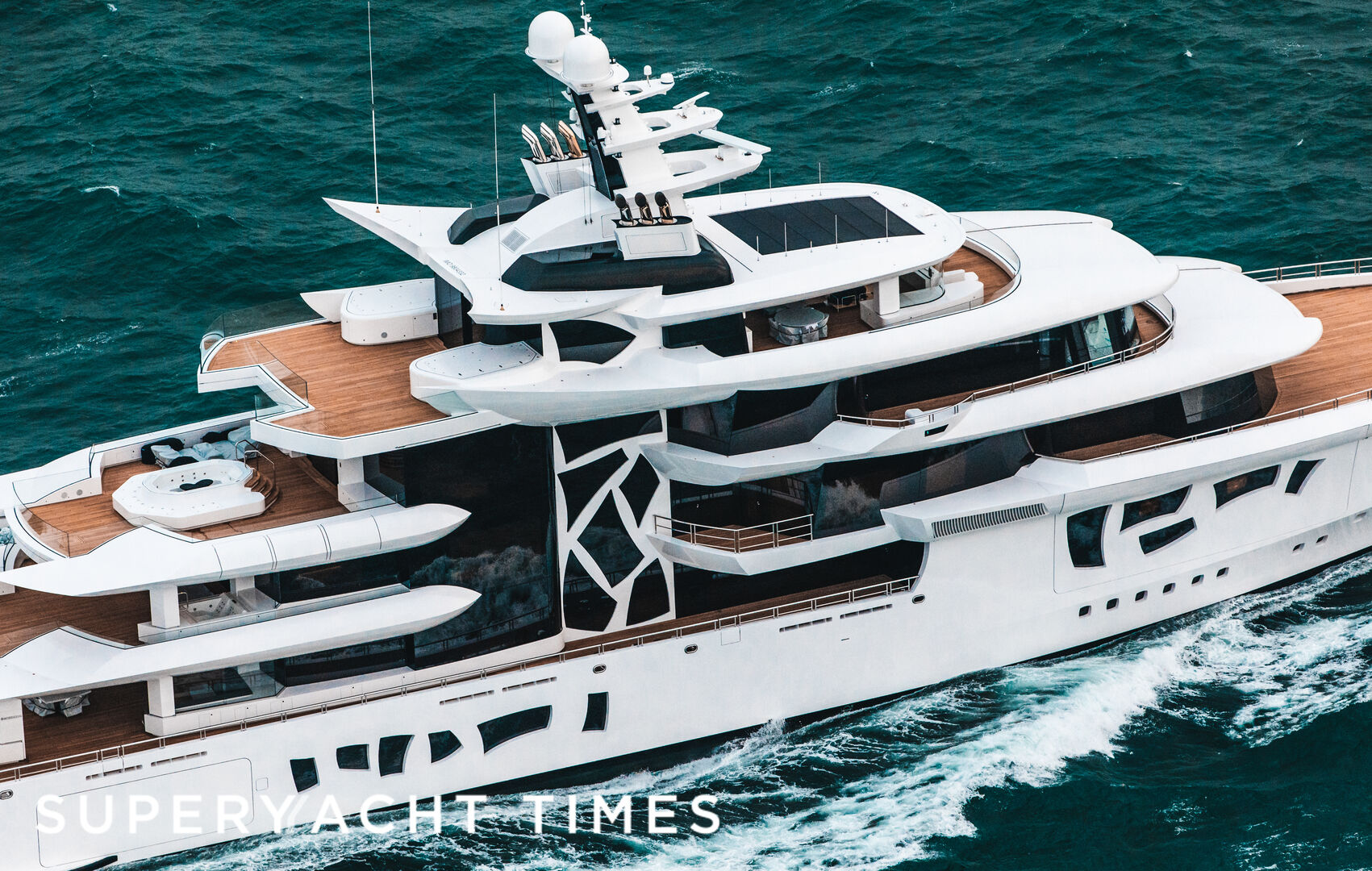 Artefact yacht by Nobiskrug