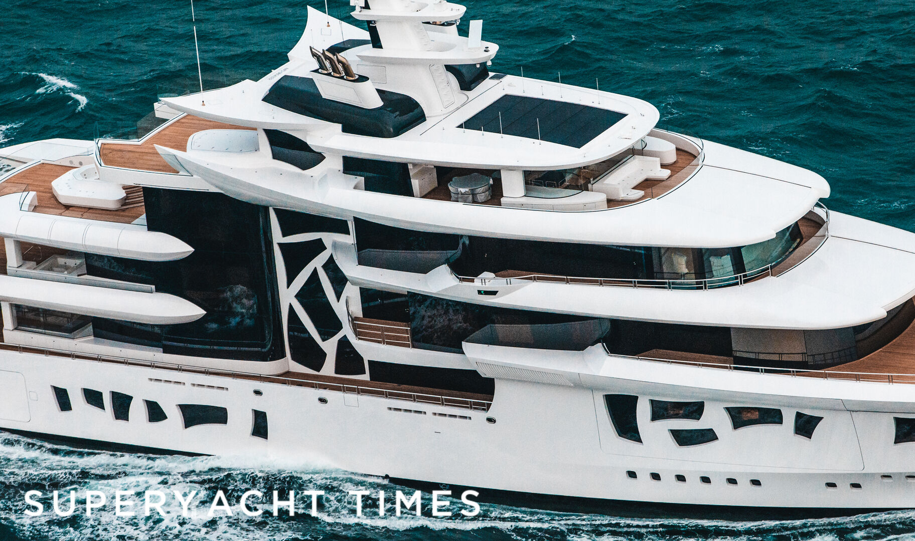 Artefact yacht by Nobiskrug