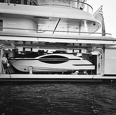 Xtenders 8.0M Limousine  thumbnail