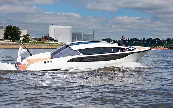 Semi Custom Limousine 9m Front thumbnail