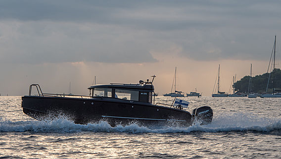 XO Boats 270 Cabin thumbnail