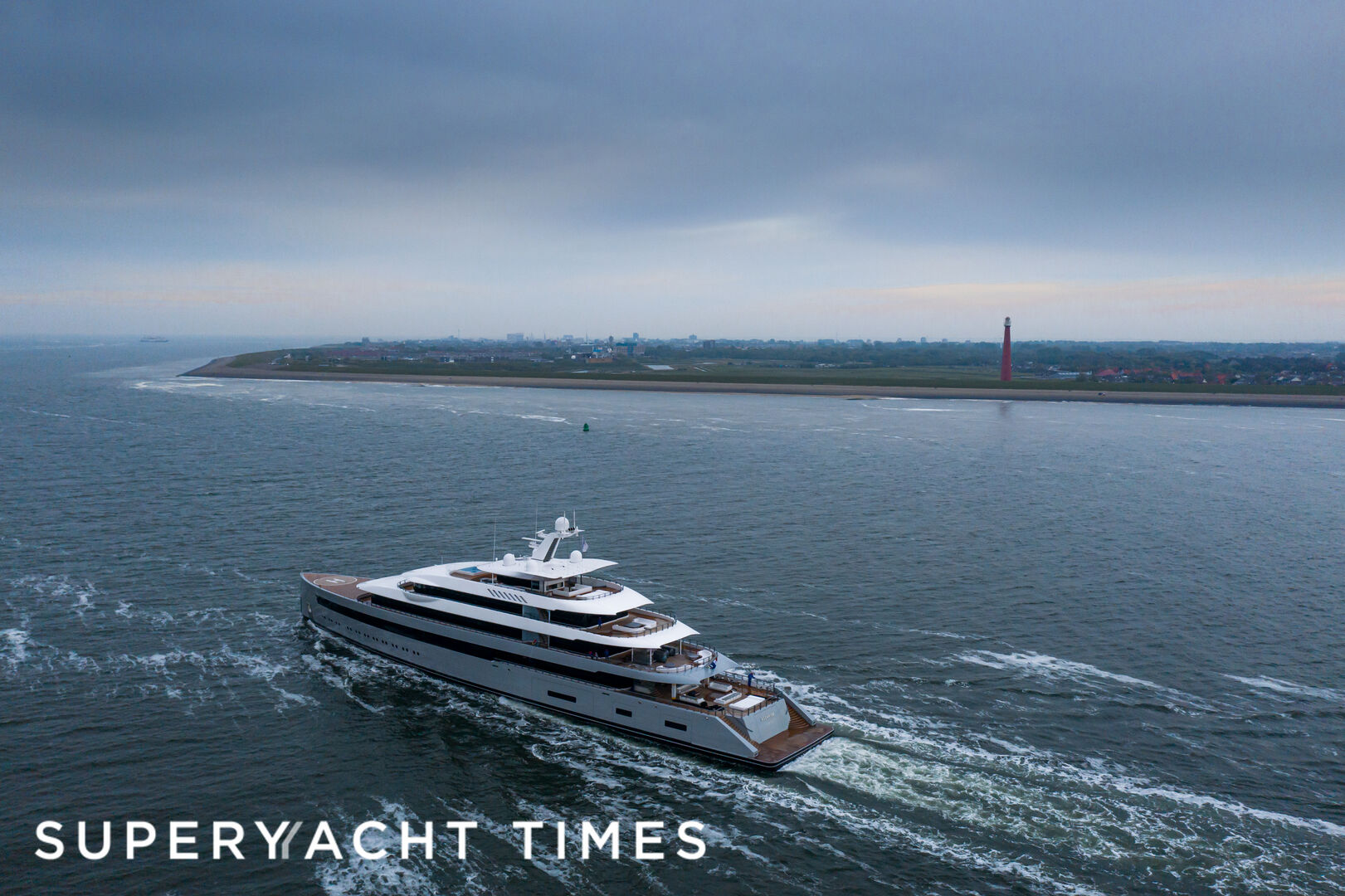 Moonrise yacht off Den Helder