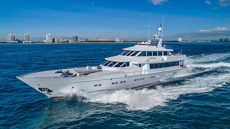 motor yacht Andiamo image