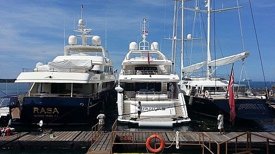 Big Boat Quay. BBQ for Superyachts 30m +