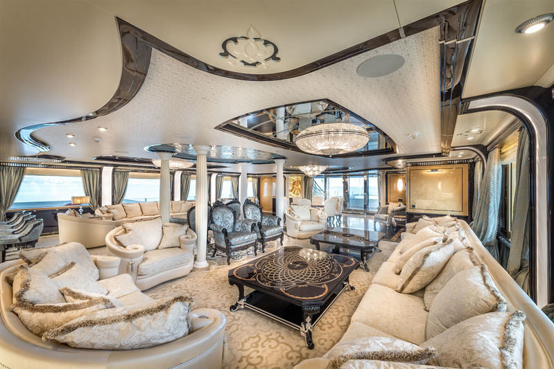 Elements Yacht 