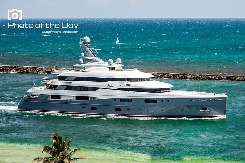 The 68m Aviva arriving in Port Everglades