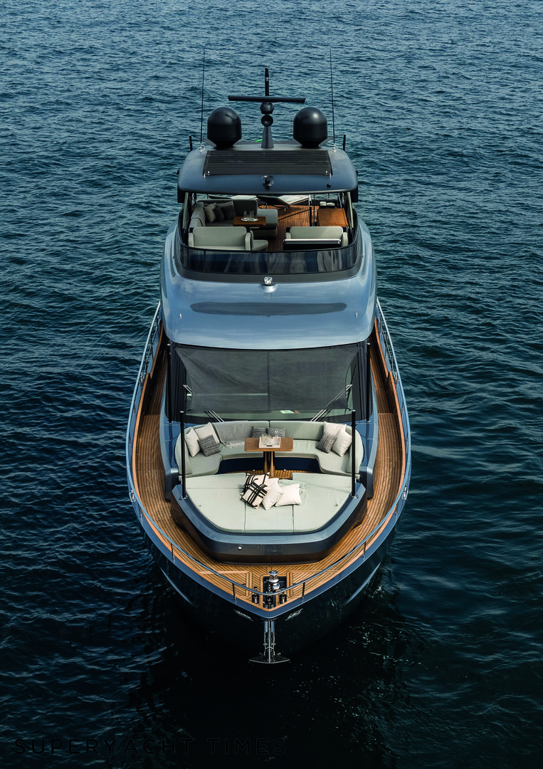 Cranchi Settantotto 78 yacht exterior