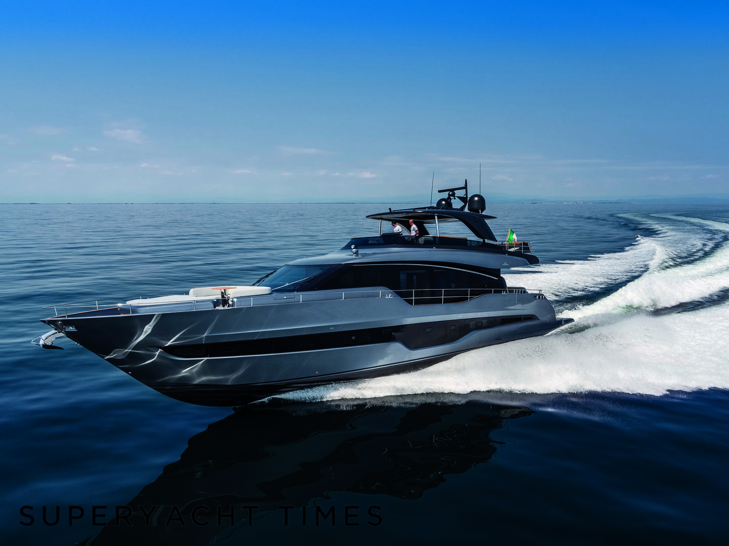 Cranchi Settantotto 78 yacht exterior
