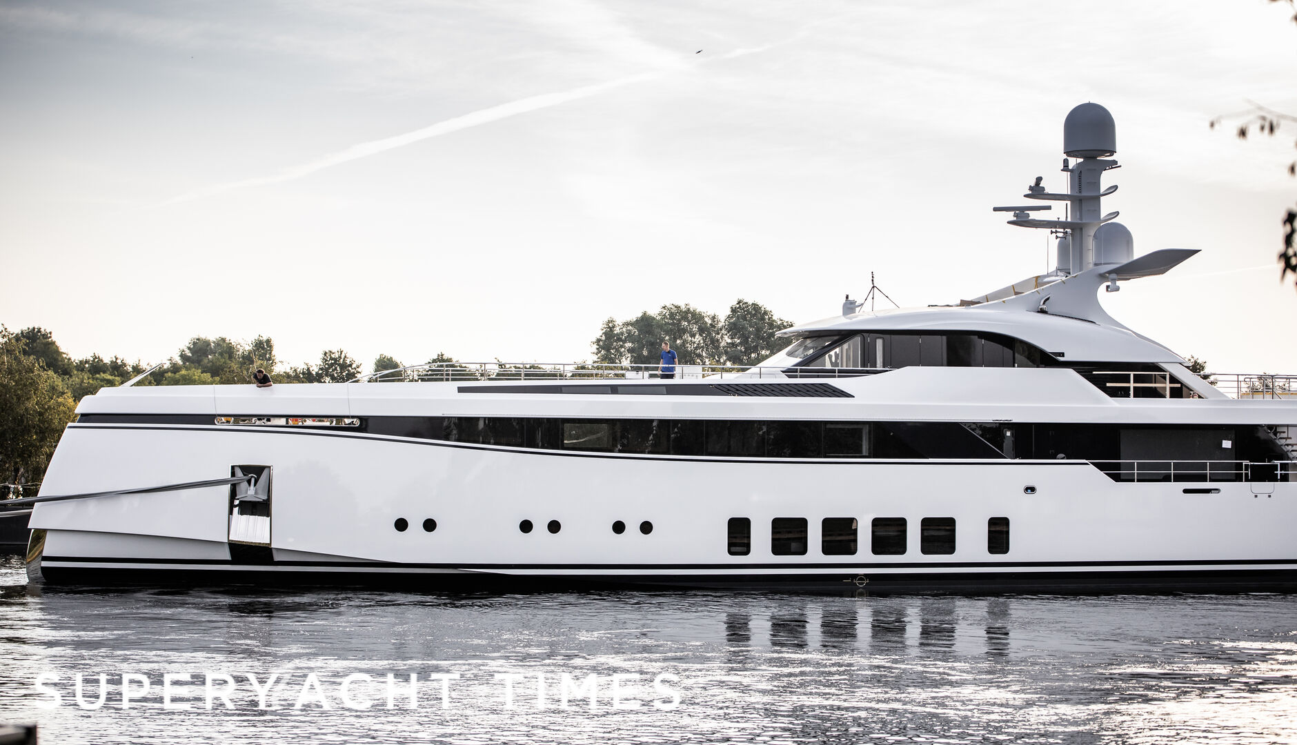Feadship launches 50m fast yacht project 706