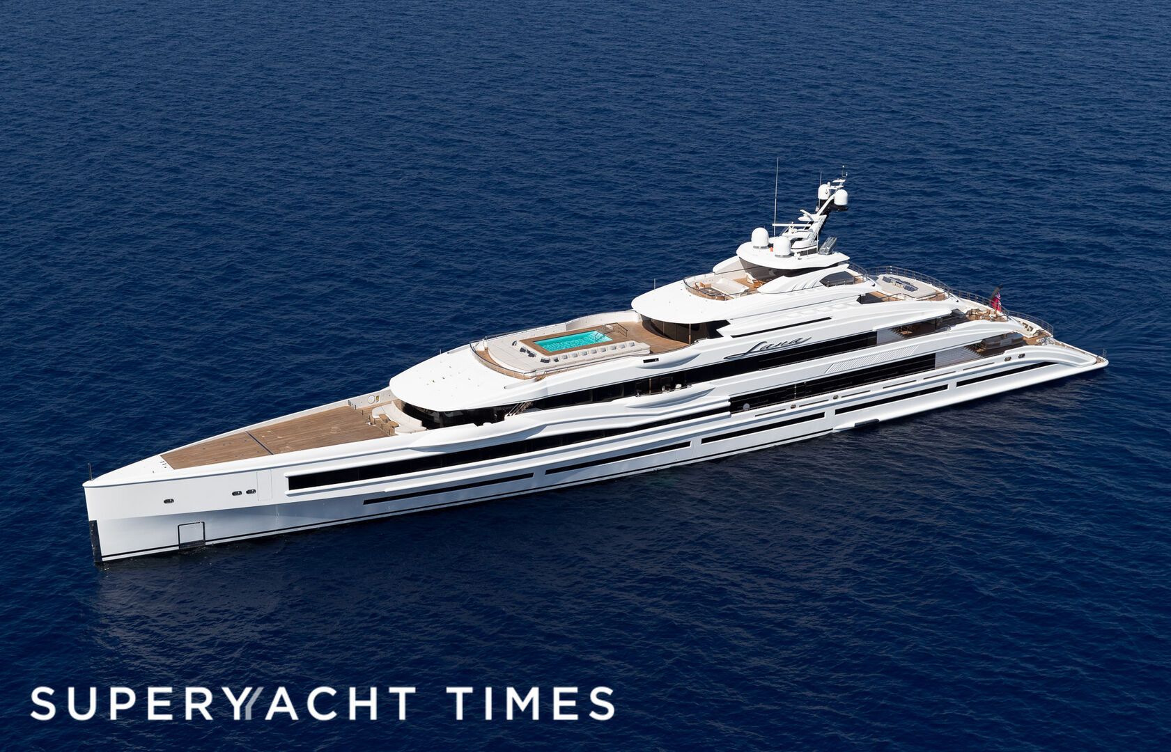 Jinsiy aloqani tomosha qiling: ogli hammomda ona va singlisini sikdi