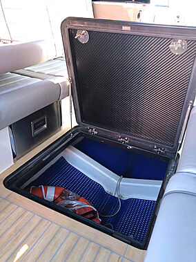 Wooden Boats WB 27 Convertible thumbnail