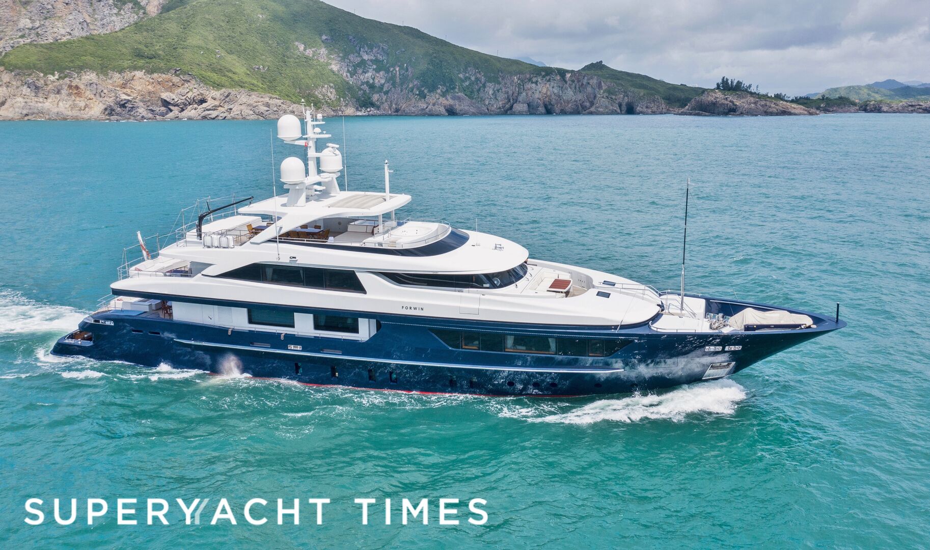 Forwin yacht cruising