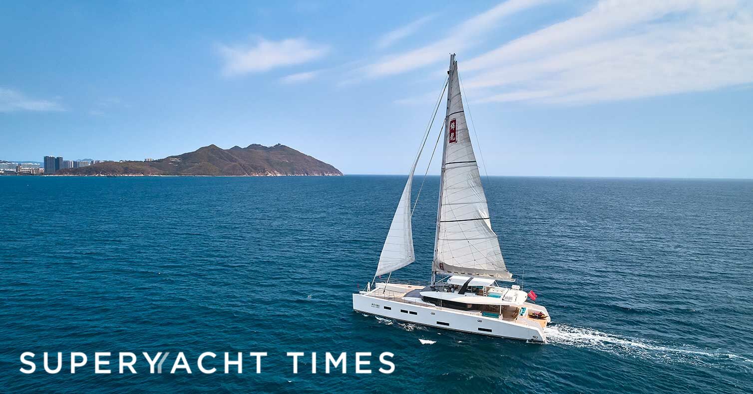 RuiZi 11001 sailing