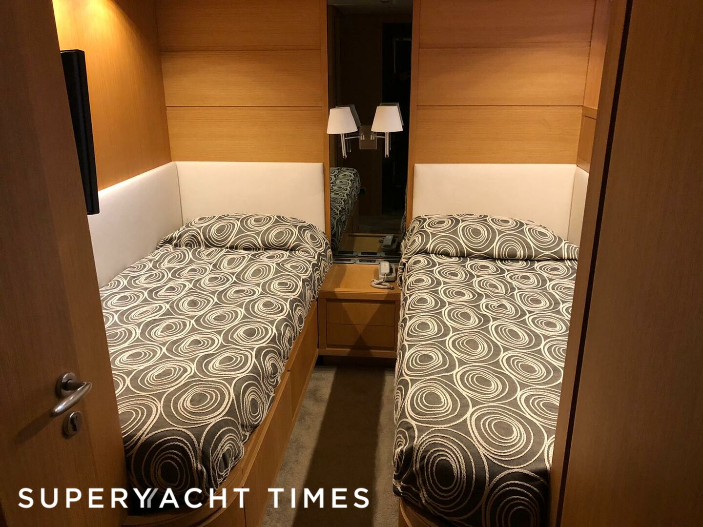 Fifth Avenue yacht stateroom
