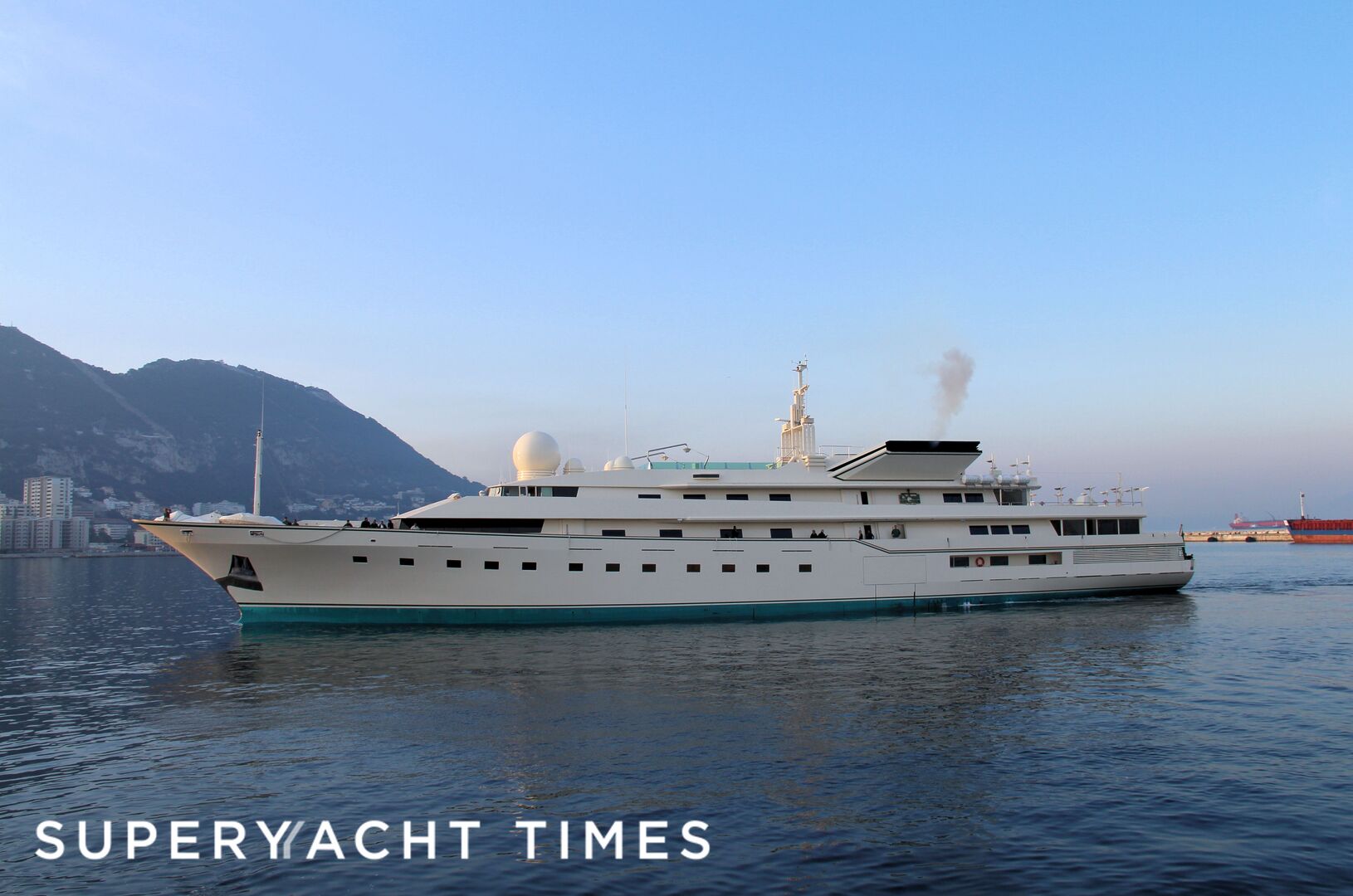 Kingdom 5KR arriving in Gibraltar