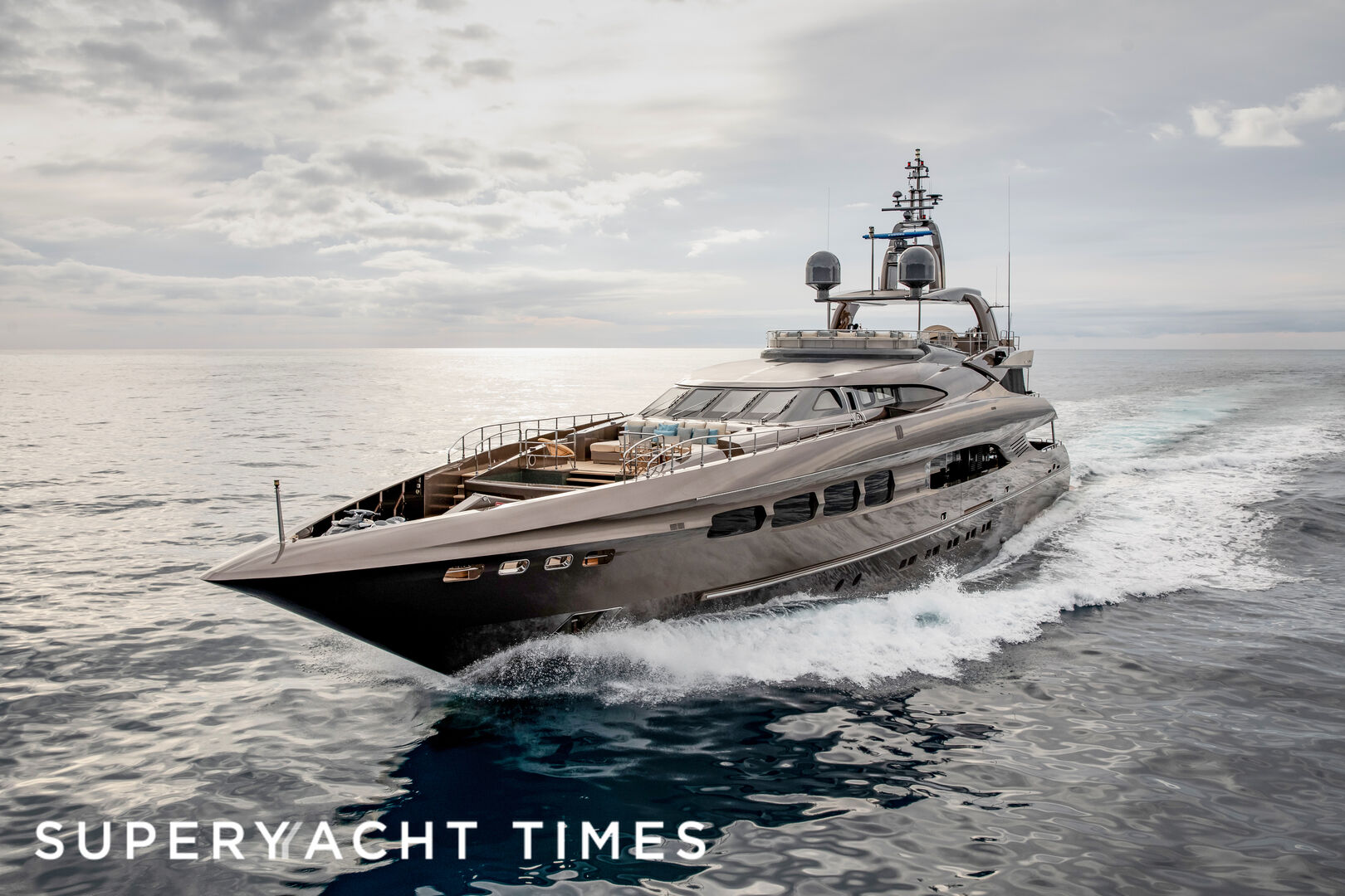 51m Mondomarine motor yacht Mrs L on the market