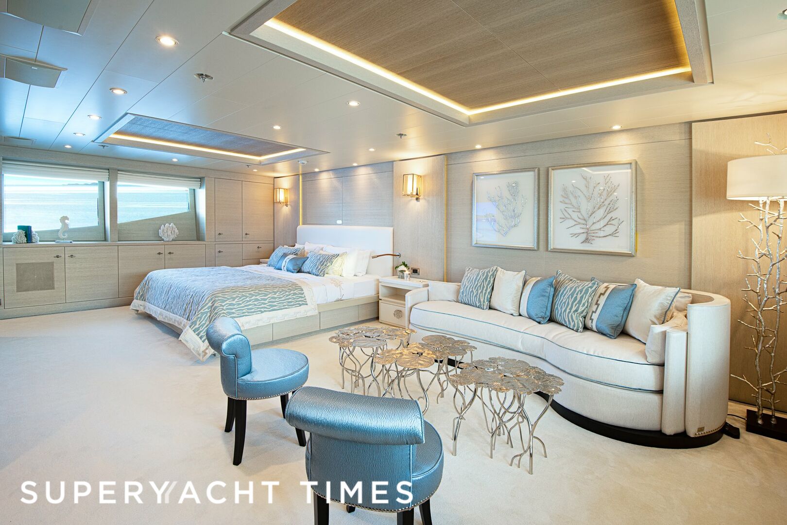 Spirit yacht saloon