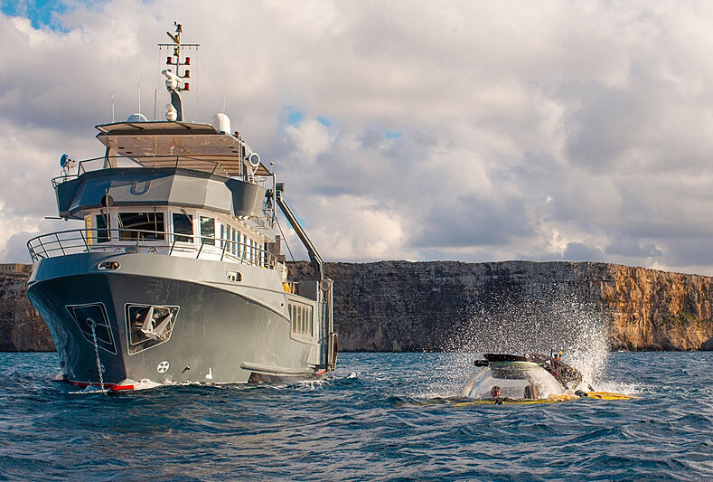 U Boat Navigator Yacht Photos