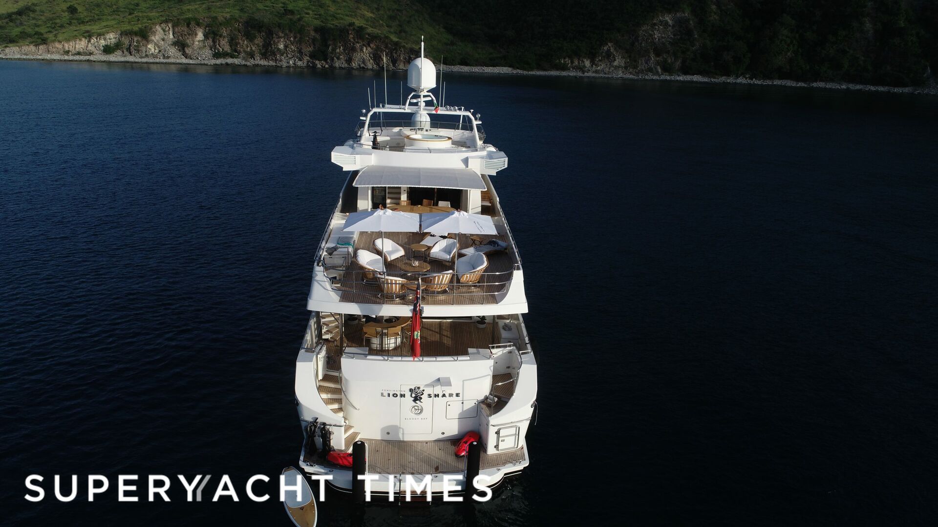Lionshare yacht anchored