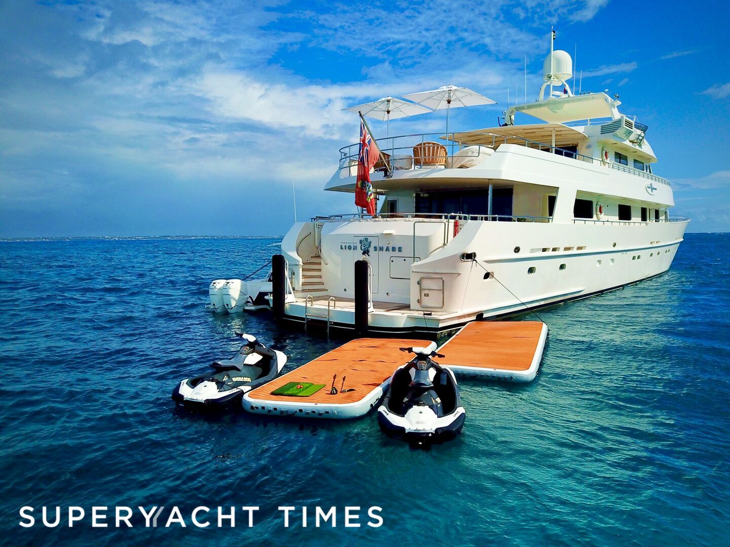 Lionshare yacht anchored