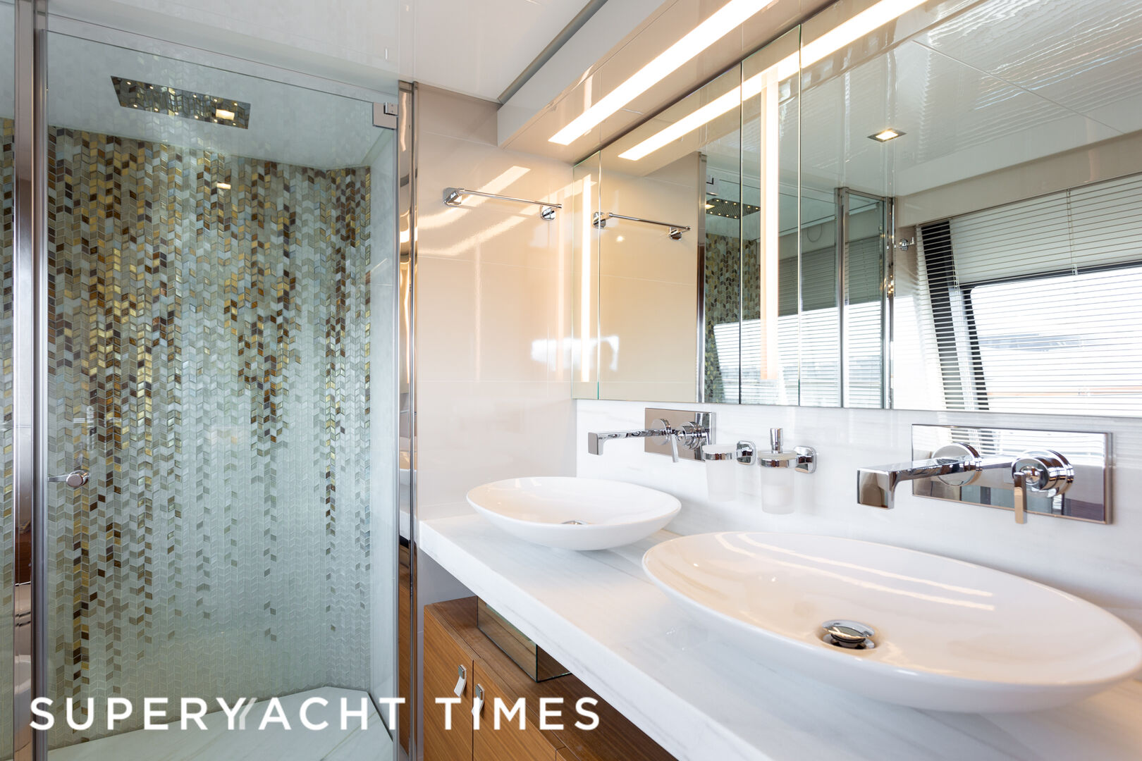 Mira yacht bathroom
