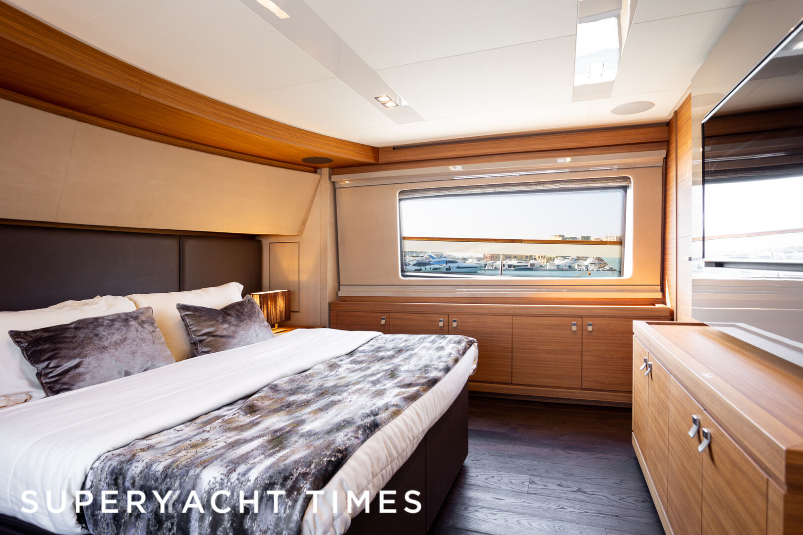 Mira yacht stateroom