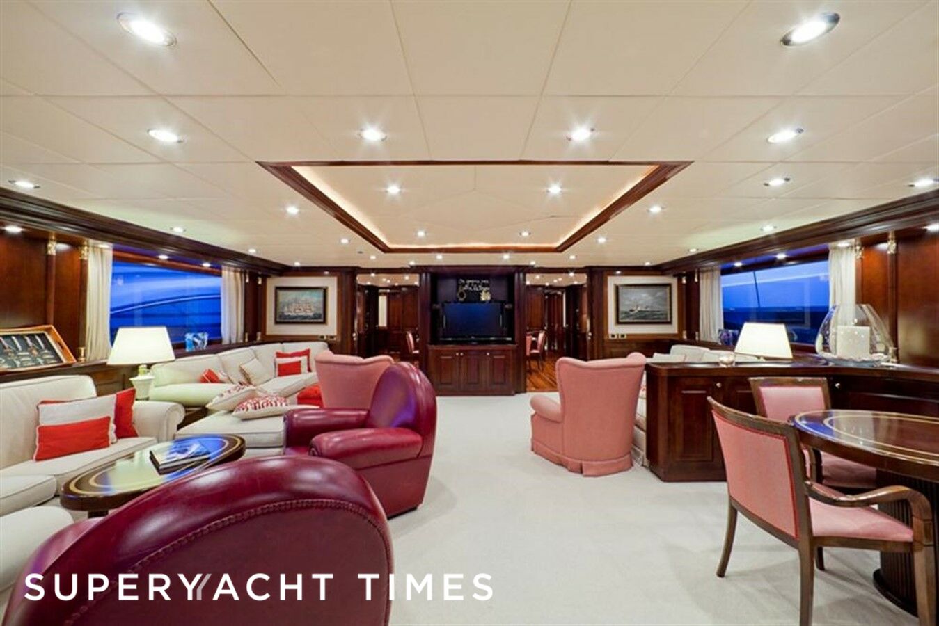 Sophie Blue yacht saloon