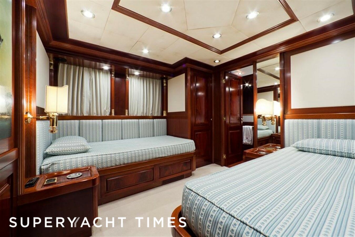 Sophie Blue yacht stateroom