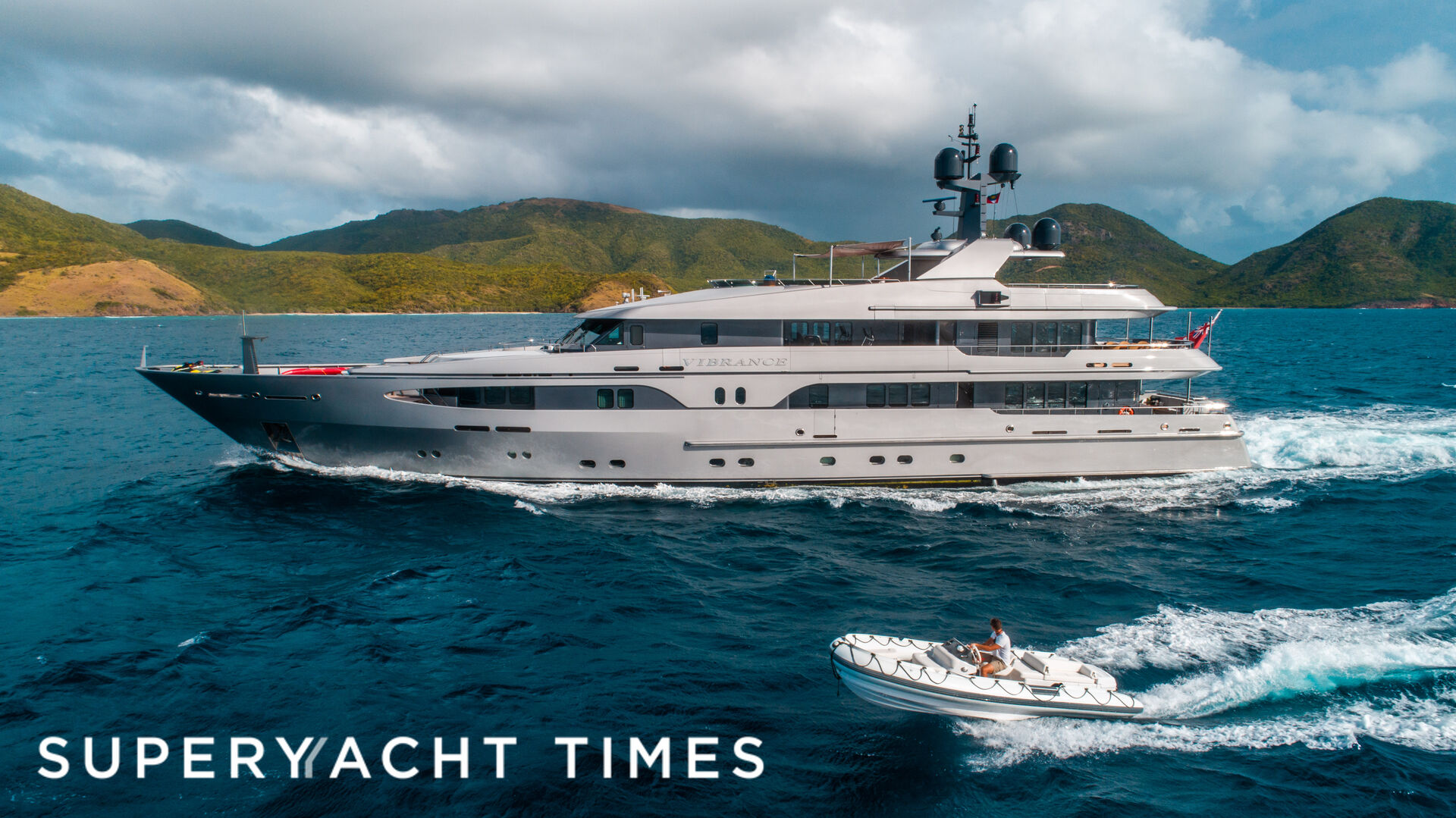 Vibrance yacht cruising with toys