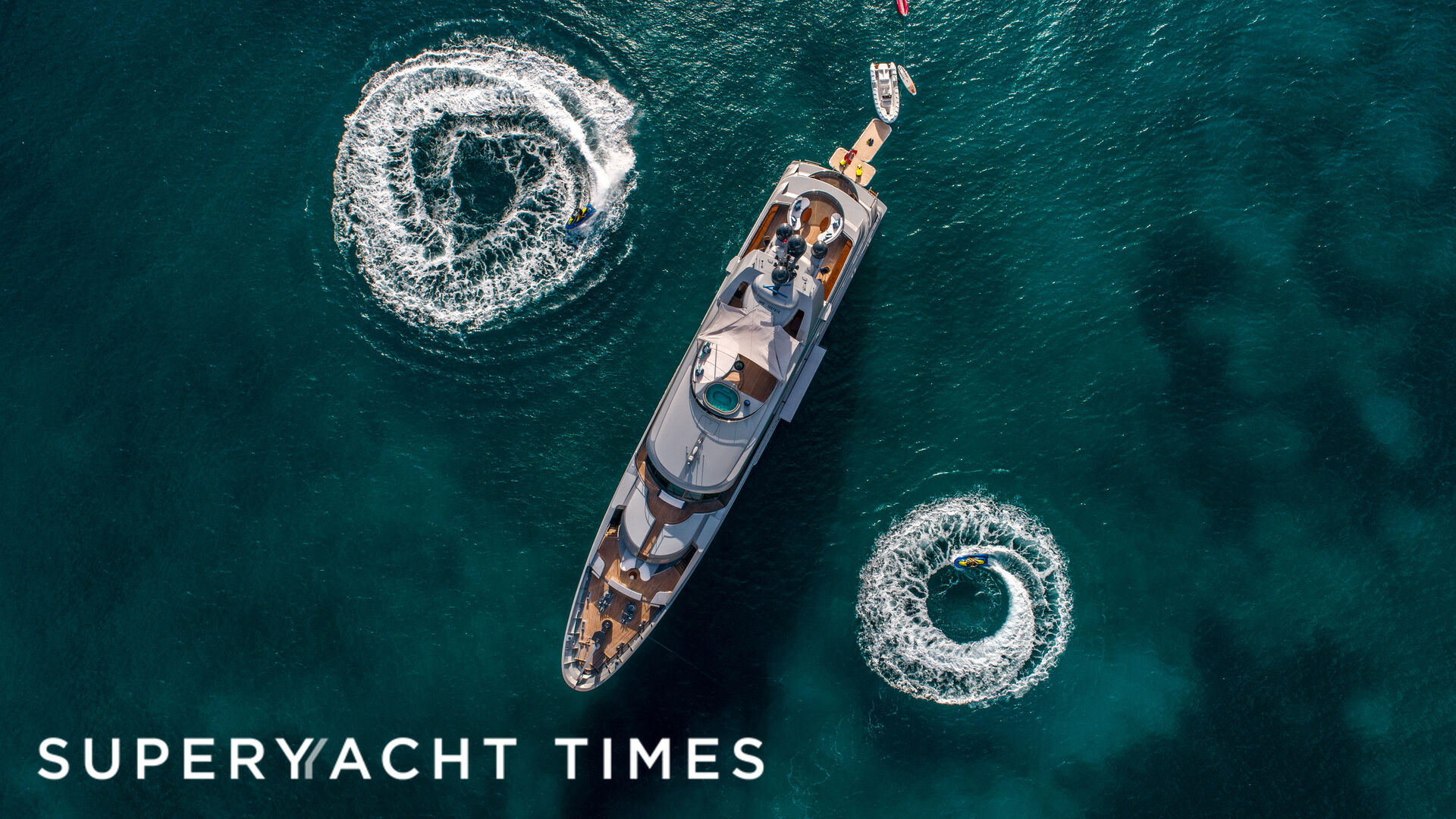 Vibrance yacht aerial with toys