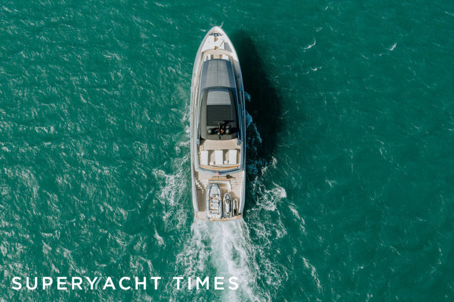 Zazzazu II yacht cruising