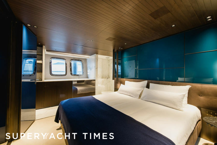 Zazzazu II yacht stateroom