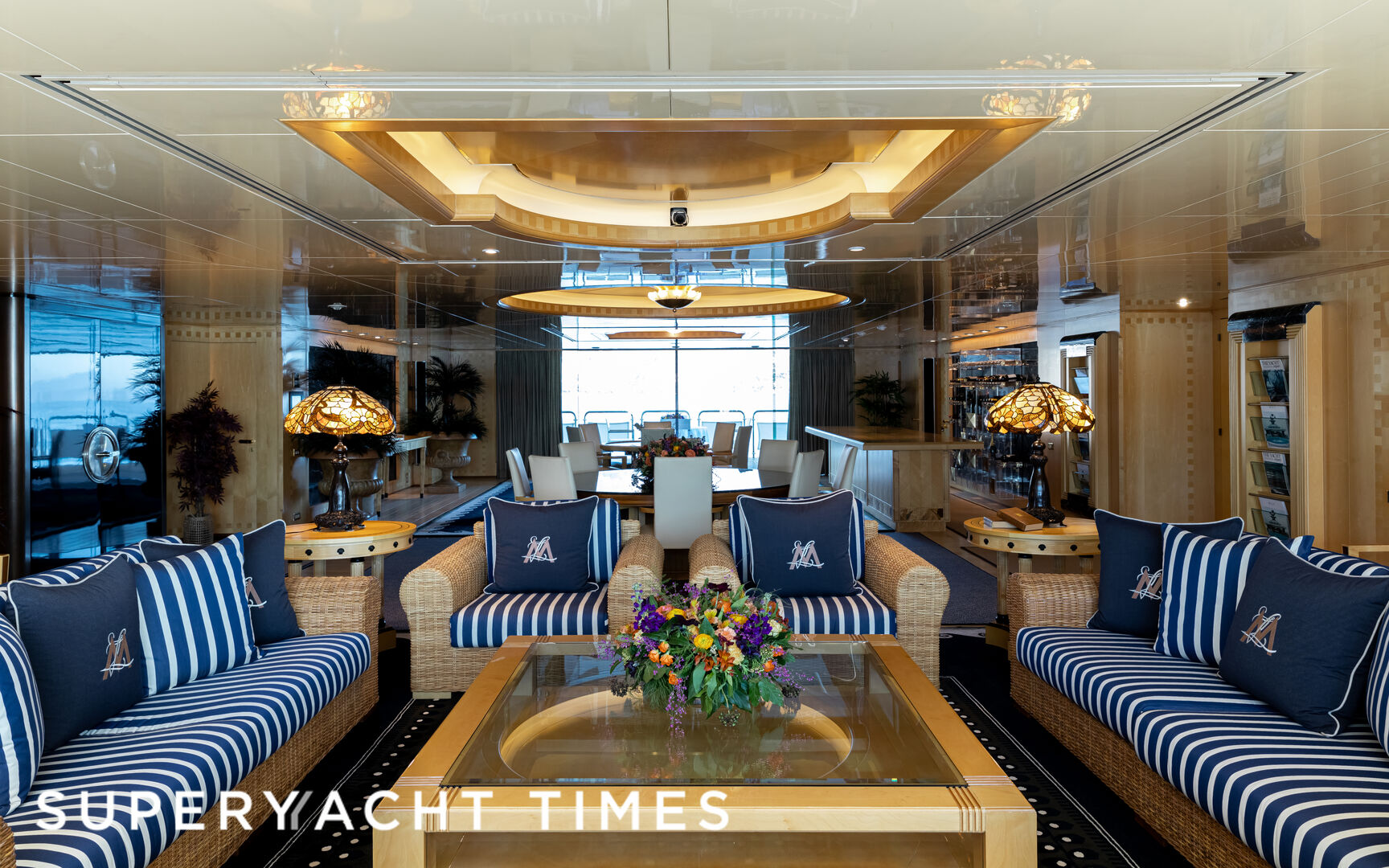 Lady Moura yacht saloon 