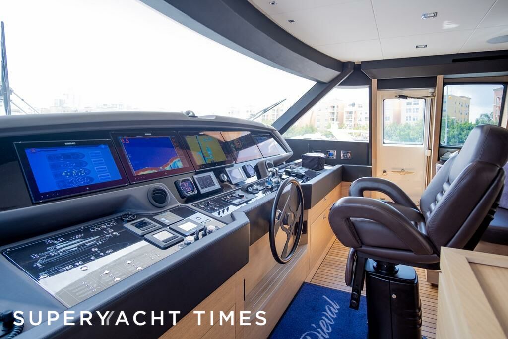 Dieval yacht wheelhouse