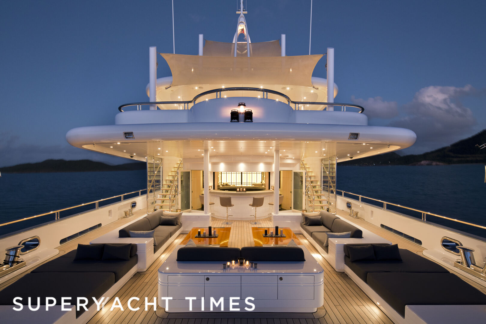 Siren yacht upper deck 