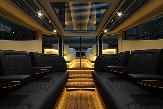 Hasna 9m Limousine thumbnail