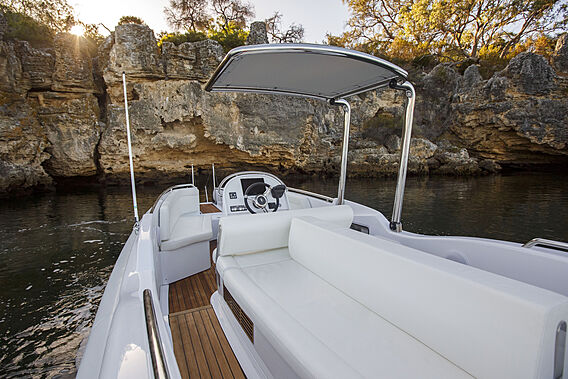 Vikal SP Range - 8m Rib thumbnail