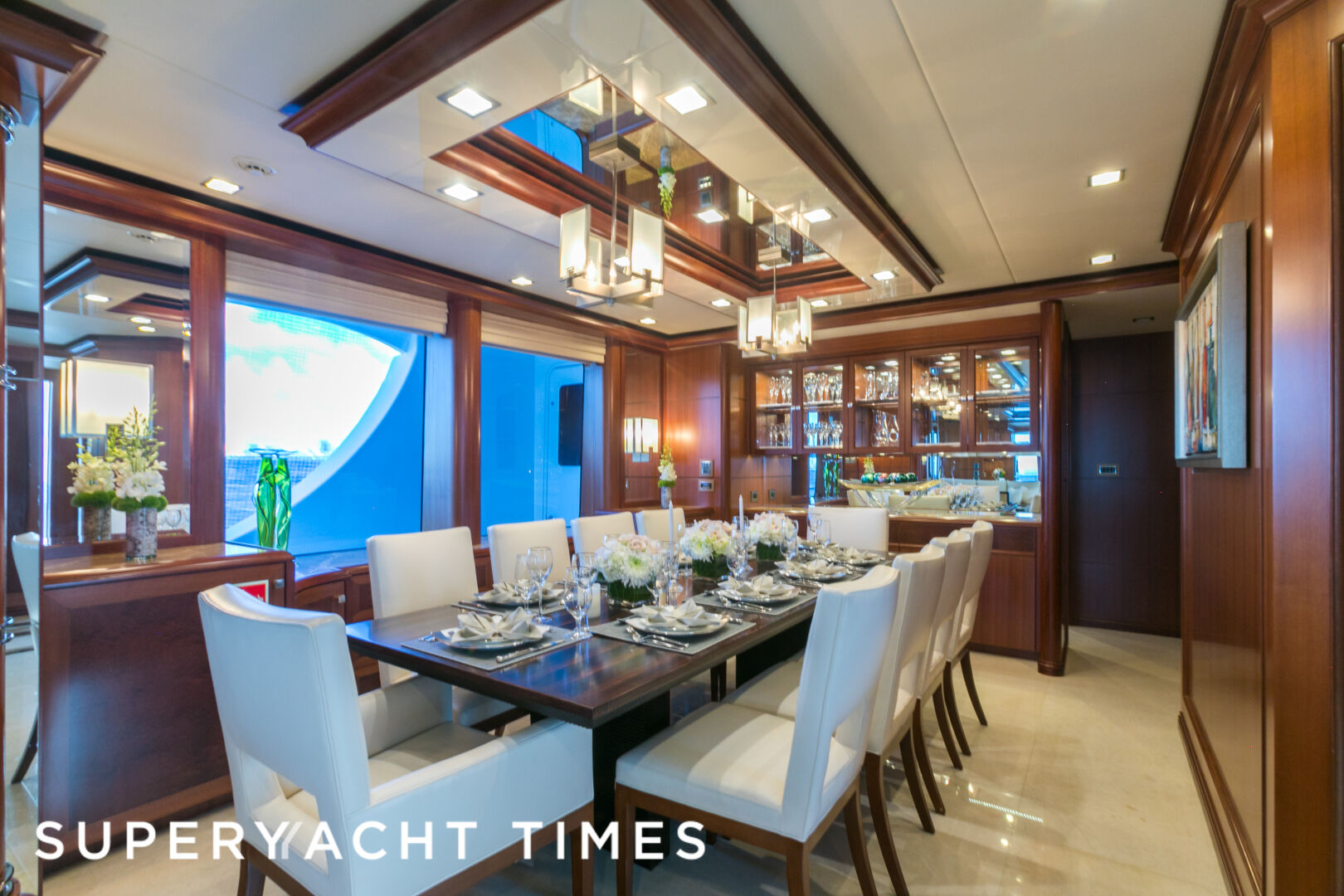 My Aurora yacht dining room