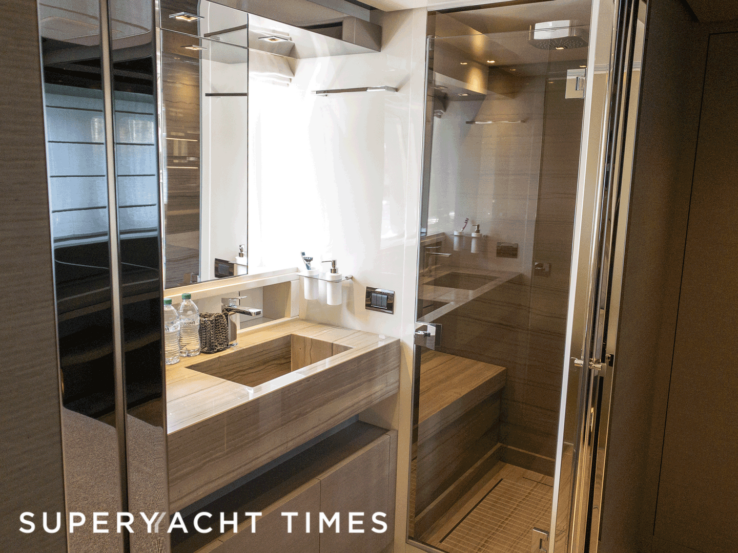 Lady E yacht bathroom