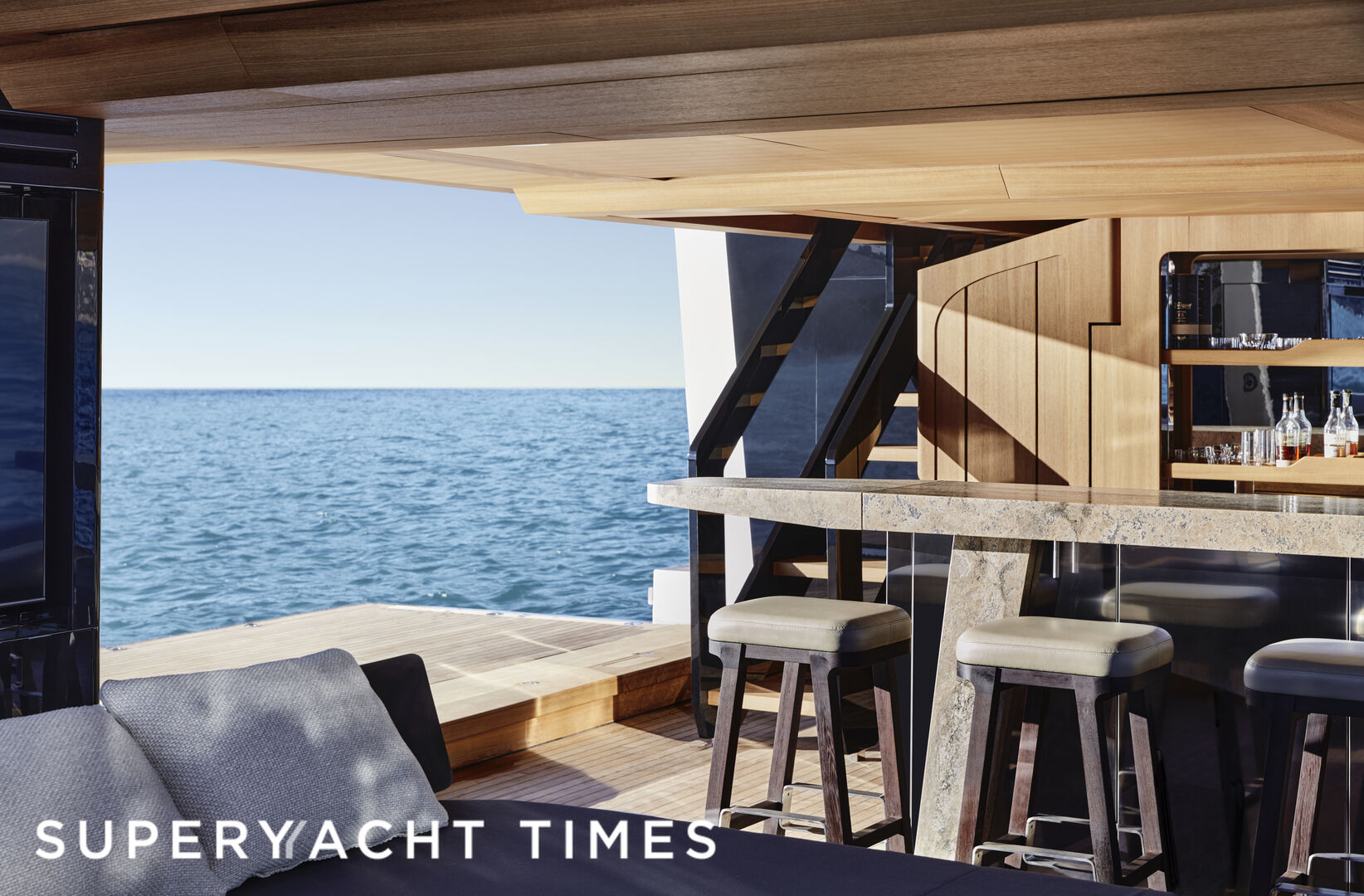 Annabella yacht beach club 