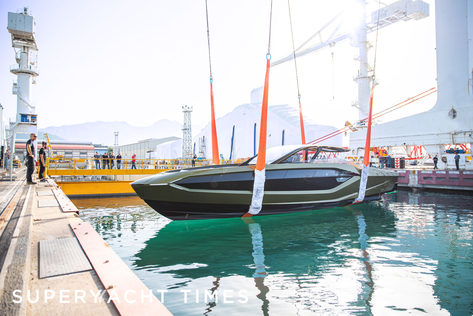 First high speed inspired yacht launched at Tecnomar