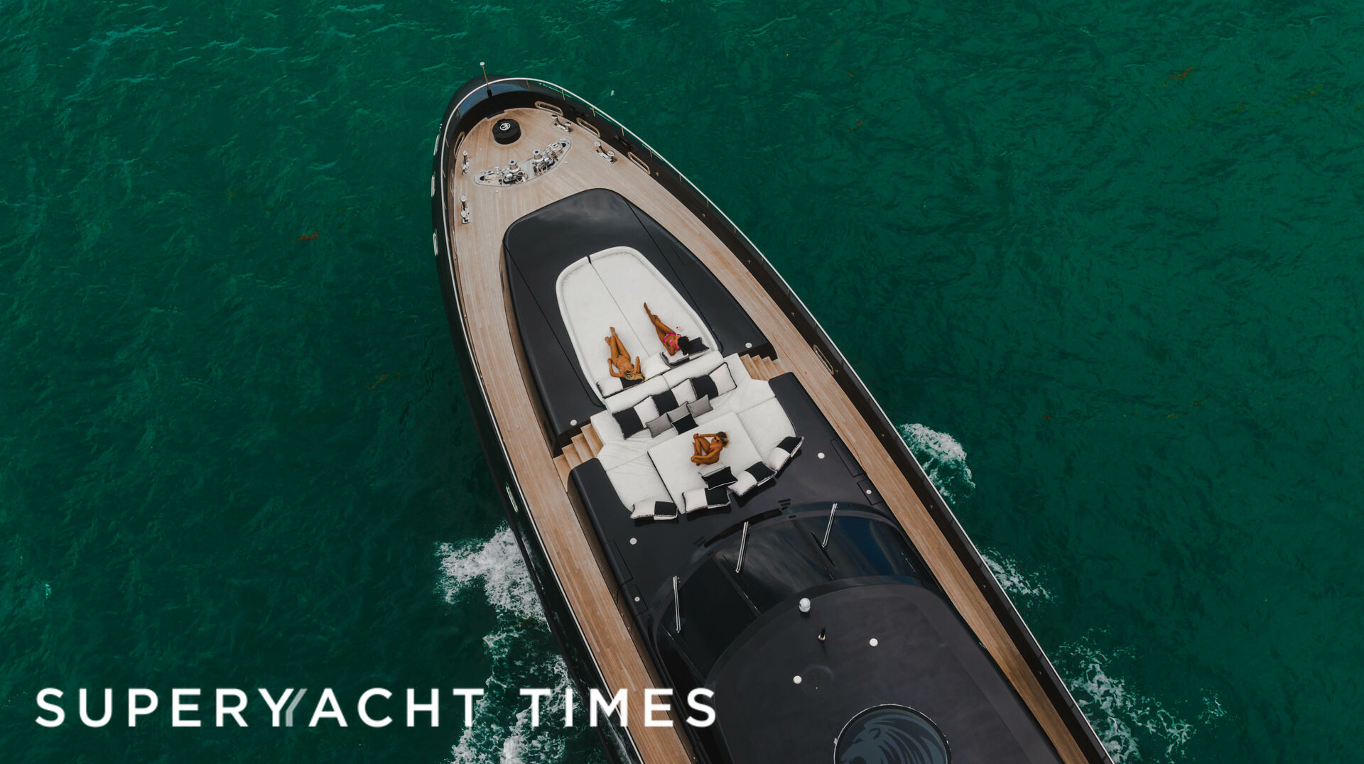 Rock 13 yacht foredeck