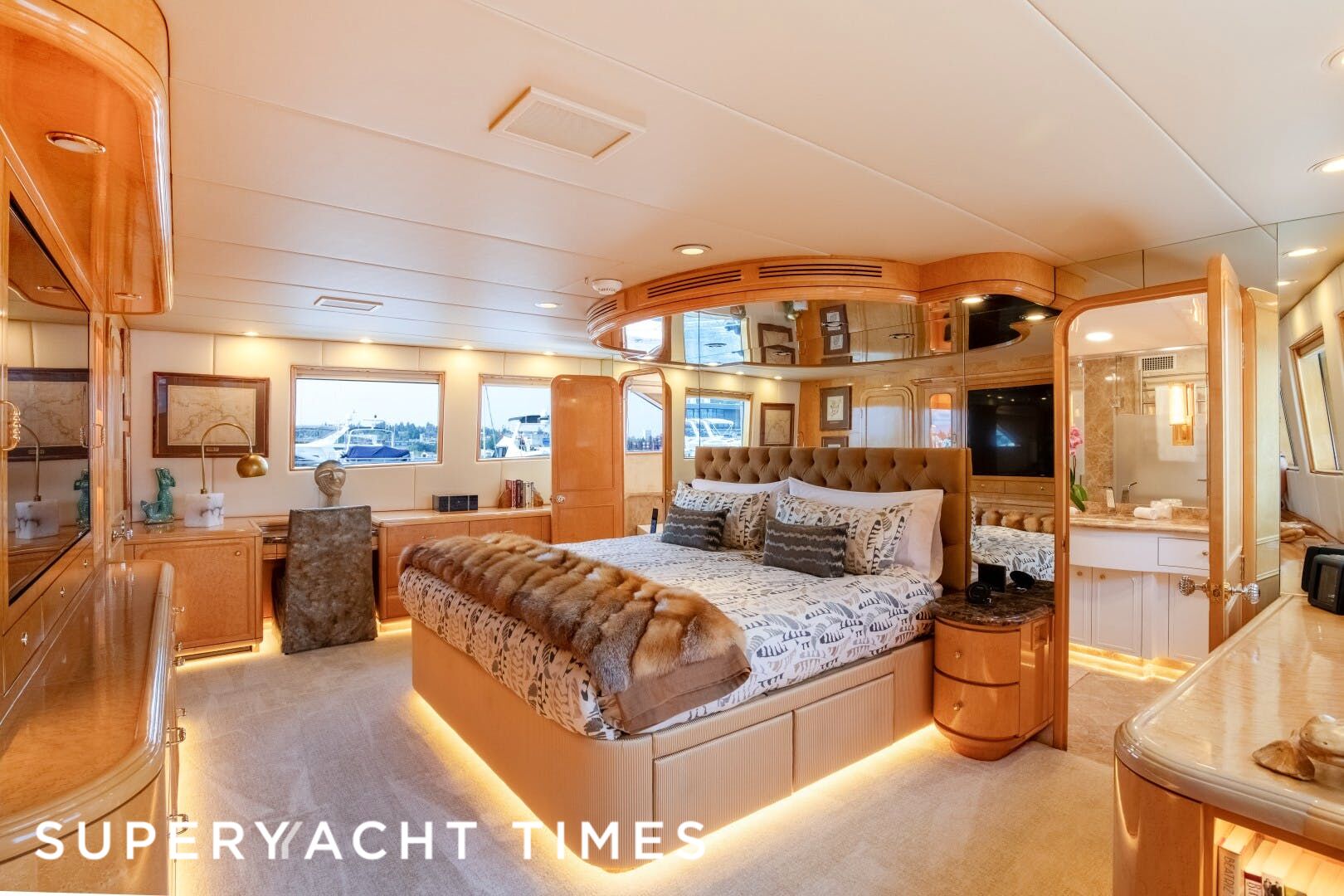 40m motor yacht Sinbad now on the market